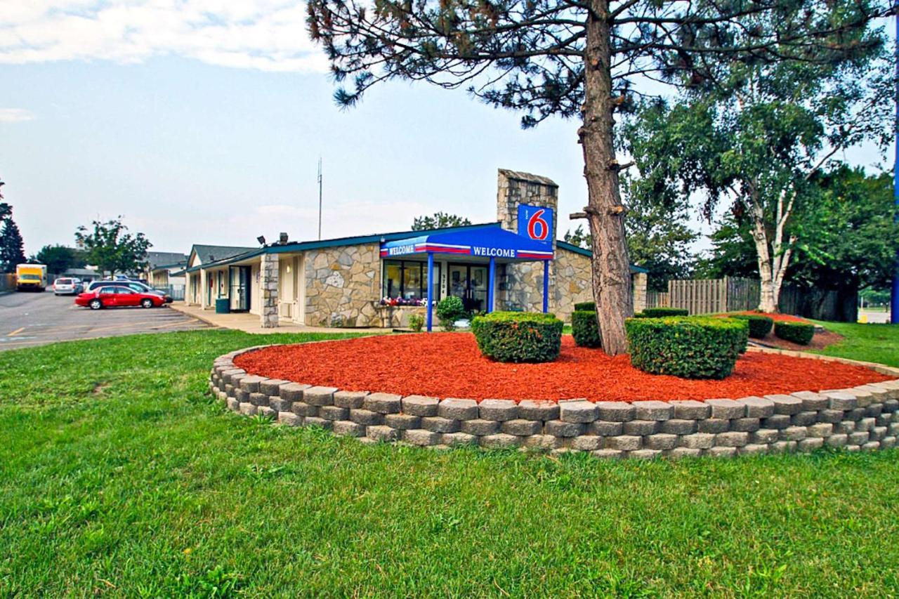 Motel 6 Kalamazoo Buitenkant foto